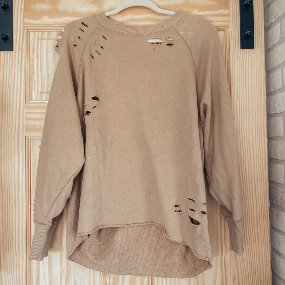 American Eagle distressed crew neck brown